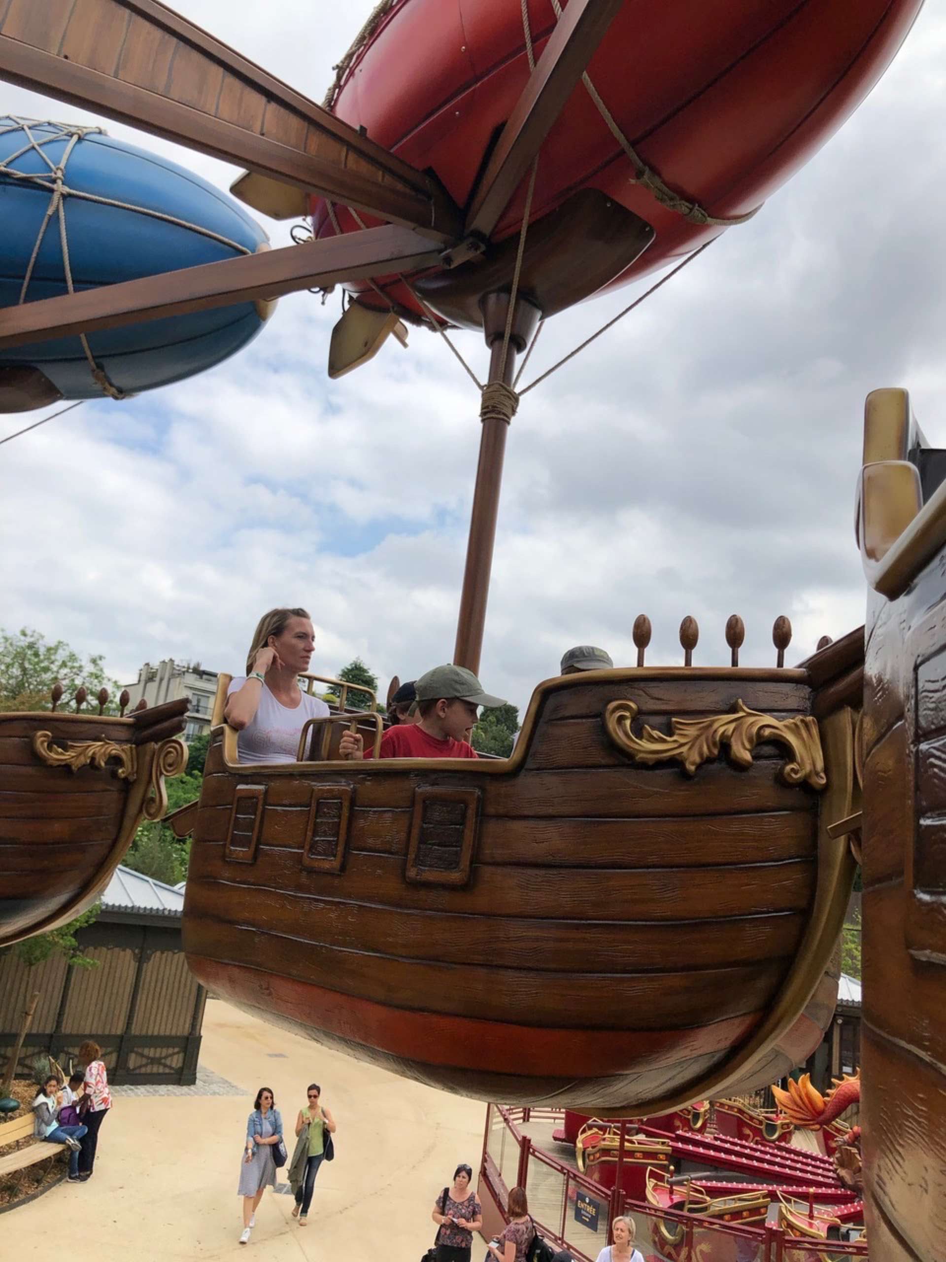 bateaux-volants-amusement-ride-sale1-e1530627954526