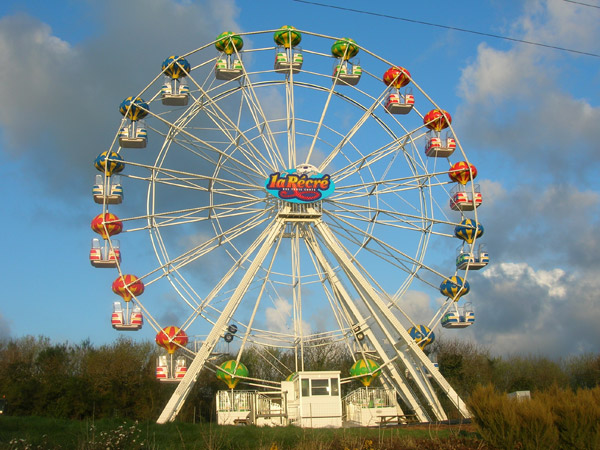 Ferris-Wheel-25_6